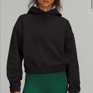 Lululemon relaxed cropped hoodie